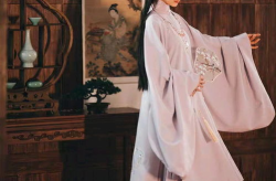 紫色写真汉服,紫色写真汉服，穿越时空的美丽邂逅